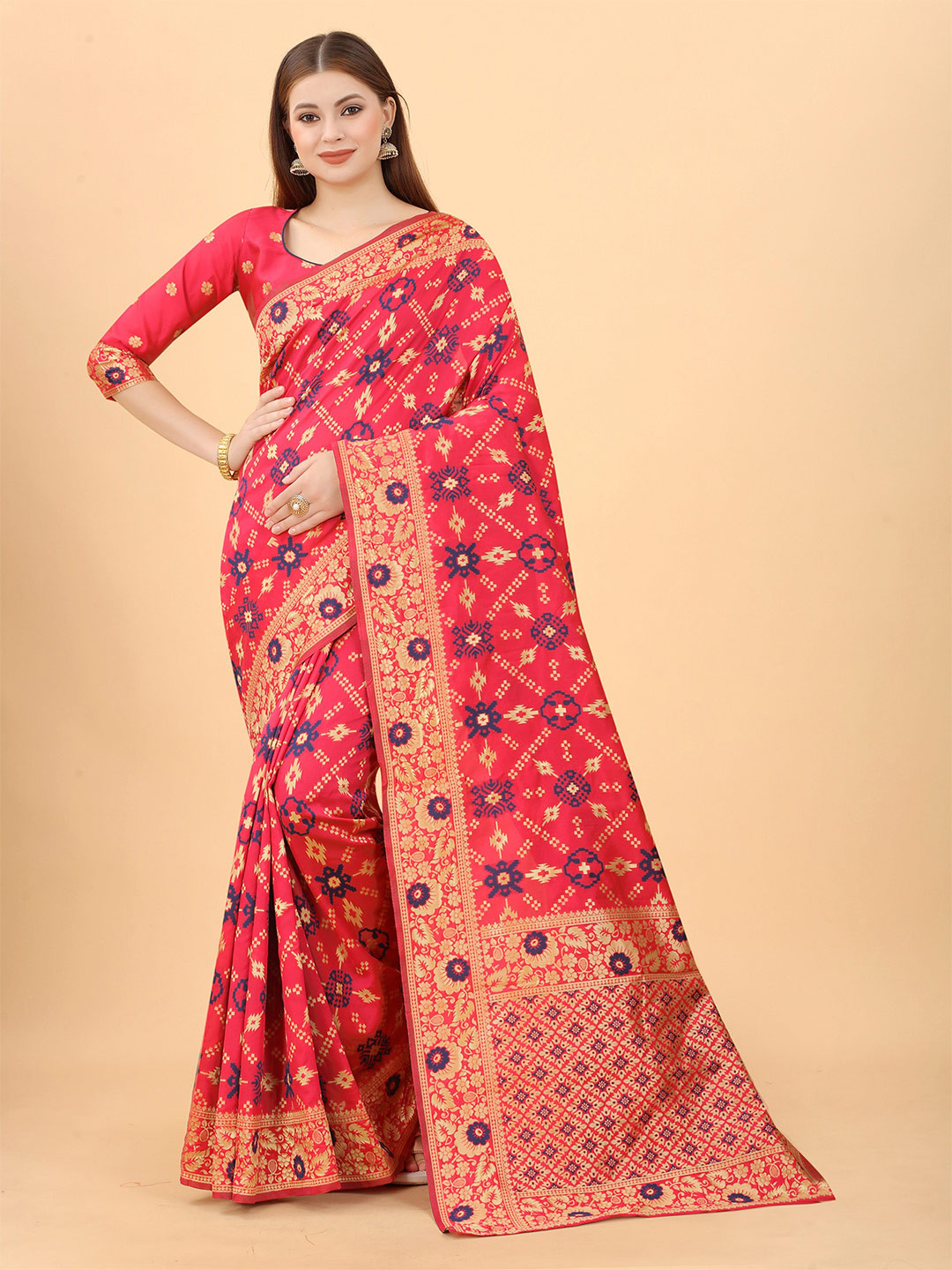 

INDI AVTAAR Pink & Navy Blue Woven Design Zari Silk Cotton Heavy Work Banarasi Saree