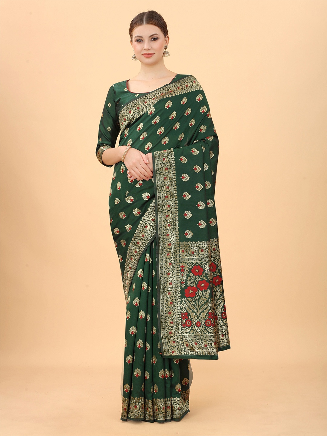 

INDI AVTAAR Green & Gold-Toned Woven Design Zari Silk Cotton Banarasi Saree