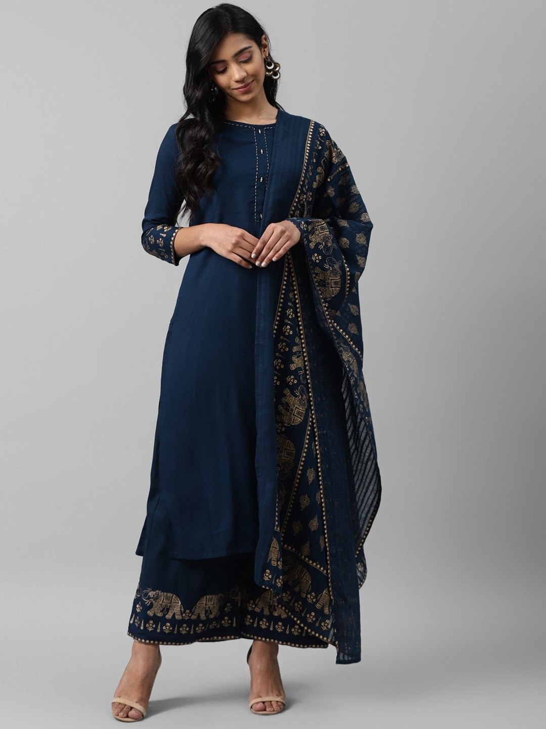 

Yufta Women Navy Blue Yoke Design Panelled Thread Work Pure Cotton Kurti with Palazzos & With Dupatta