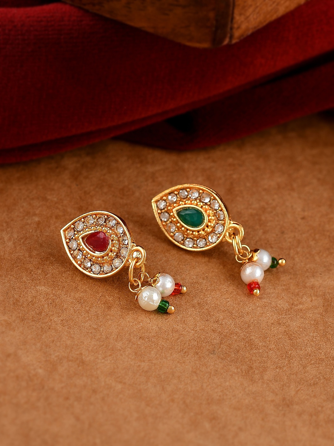 

Silvermerc Designs Gold-Plated White & Red Stone-Studded & Pearl Beaded Enamelled Nosepin