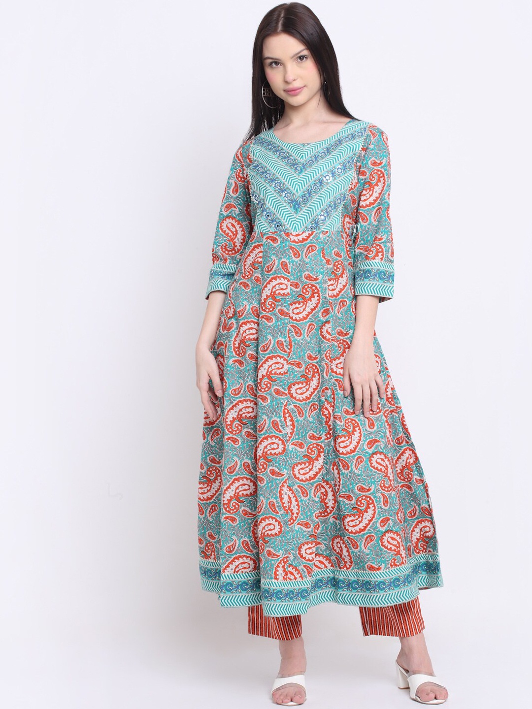 

KALINI Women Blue Floral Printed Panelled Sequinned Pure Cotton Kurti with Trousers