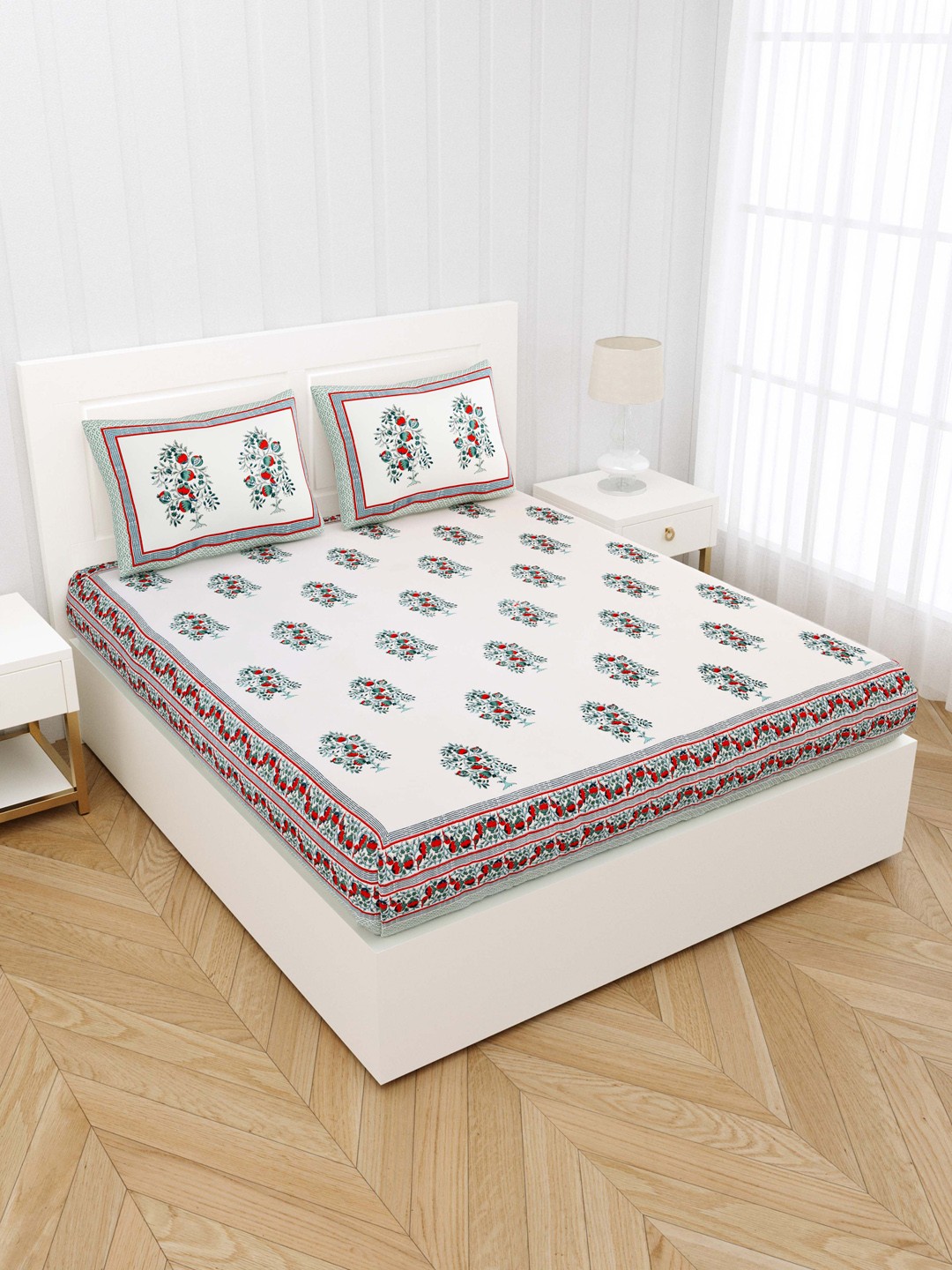 

JAIPUR FABRIC Blue & White Floral 300 TC King Bedsheet with 2 Pillow Covers