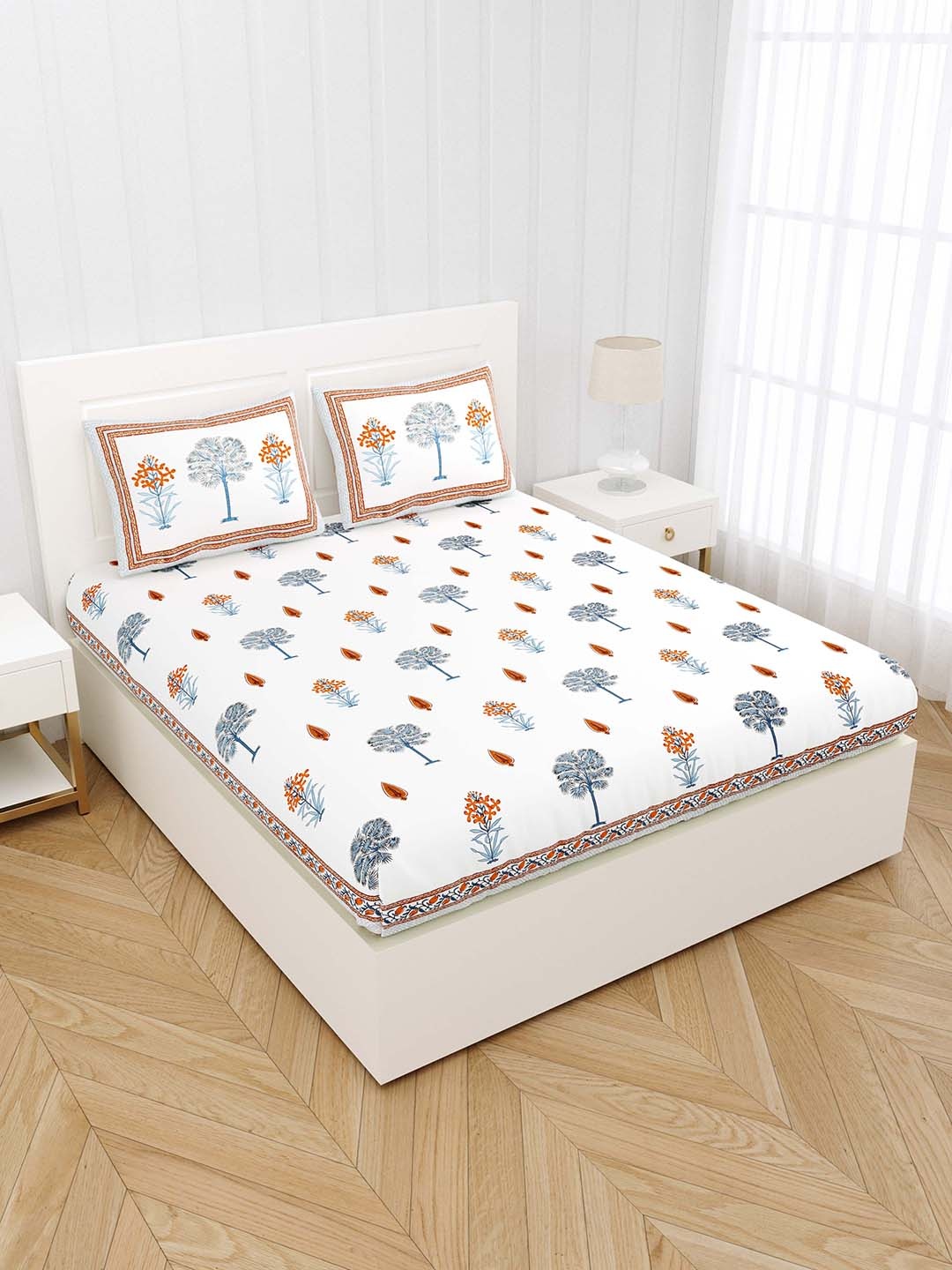 

JAIPUR FABRIC White & Blue Floral 300 TC King Bedsheet with 2 Pillow Covers