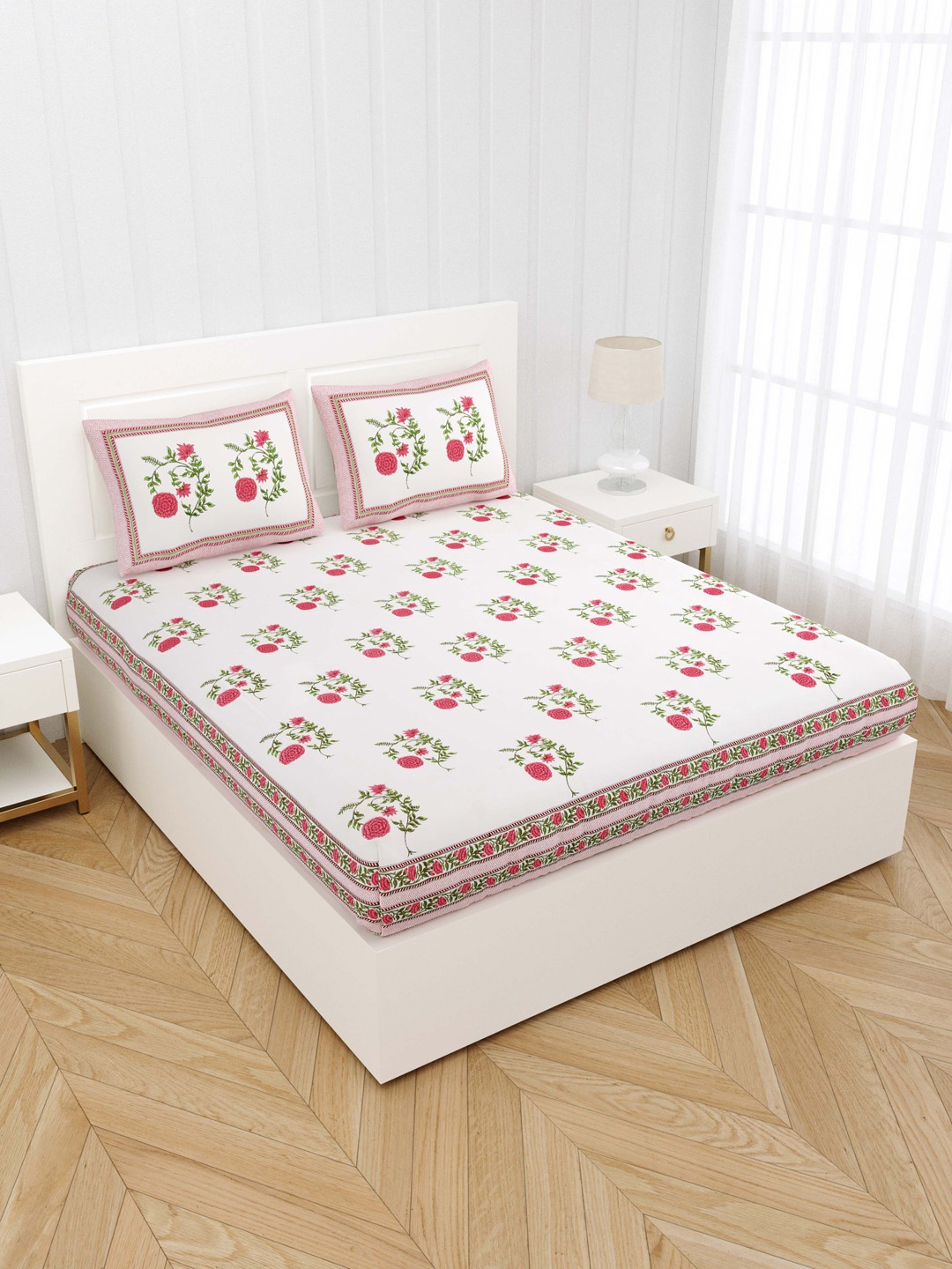 

JAIPUR FABRIC Pink & White Floral 300 TC King Bedsheet with 2 Pillow Covers