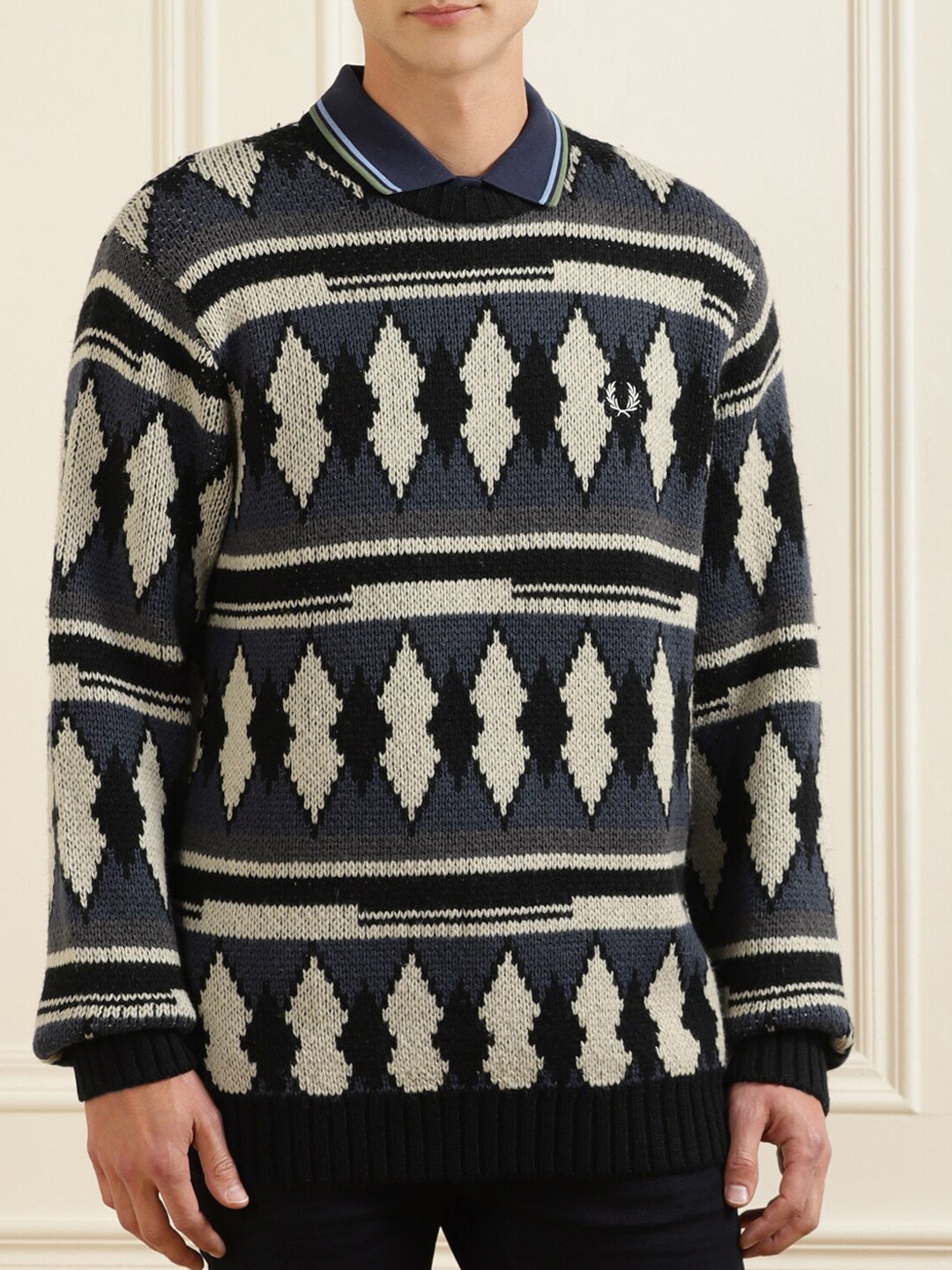 

Fred Perry Men Grey & White Printed Sweater Vest