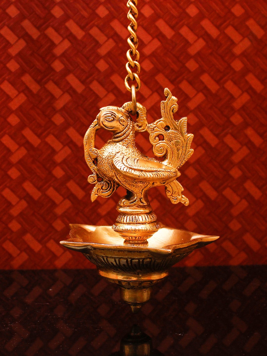 

StatueStudio Gold-Toned Hanging Diya With Chain & Hook