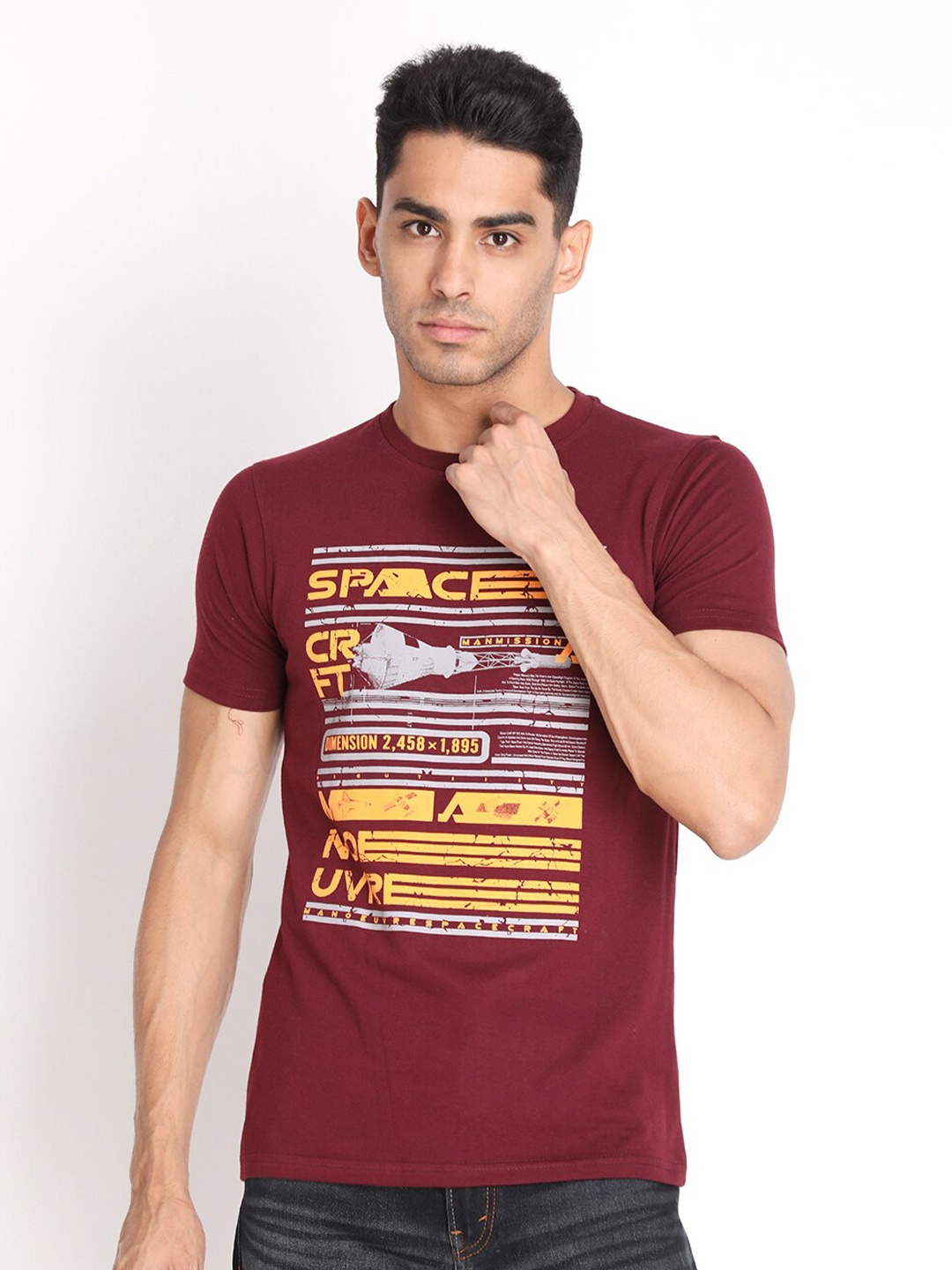 

PROTEX Men Maroon Printed V-Neck Applique T-shirt