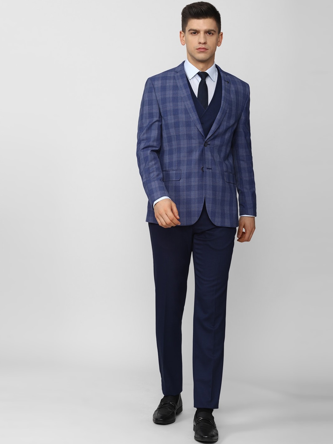 

Van Heusen Men Blue Checked Slim-Fit Single-Breasted Four-Piece Formal Suit