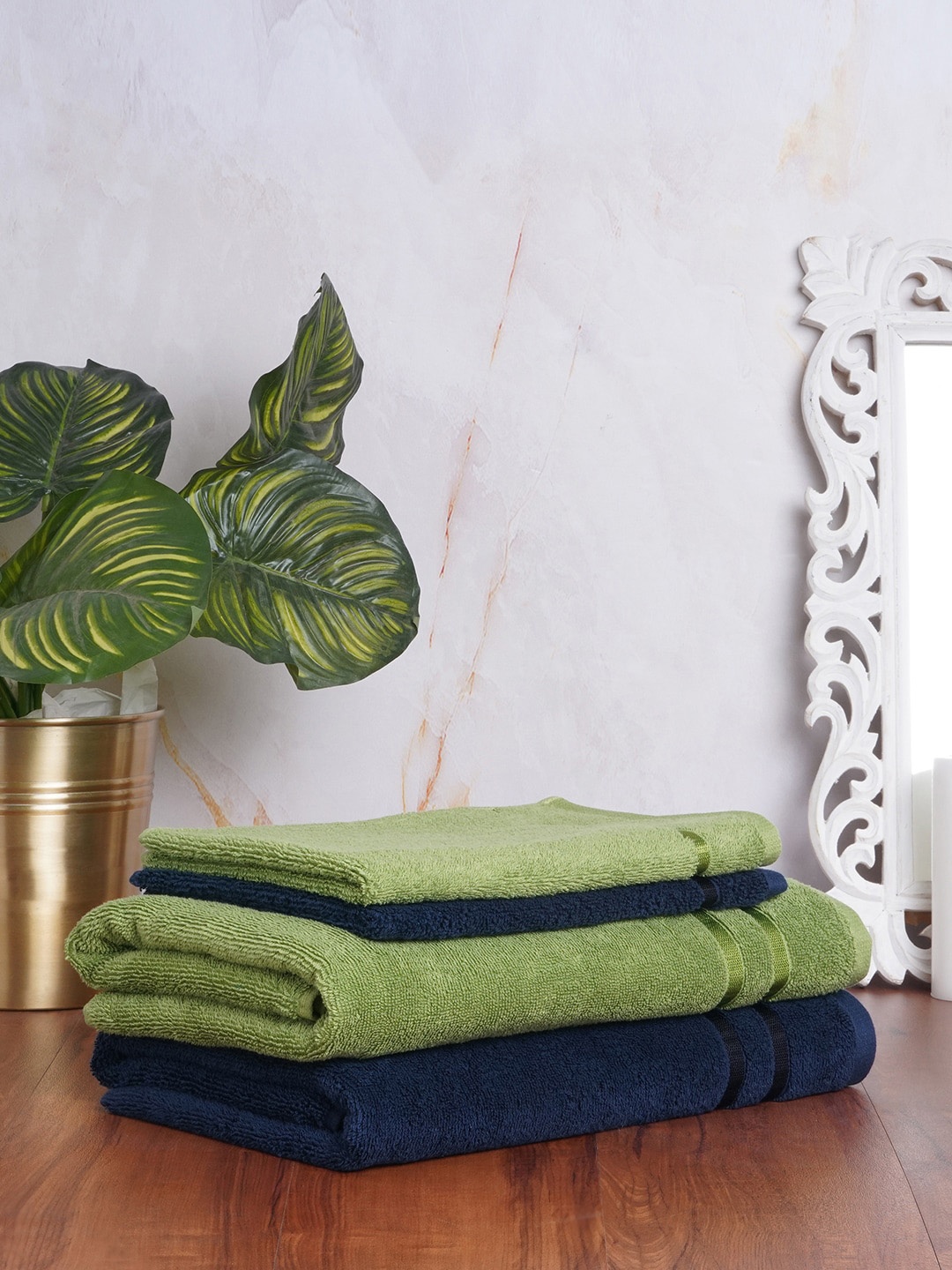 

SPACES Set Of 4 Solid Pure Cotton 500 GSM Towel Set, Green