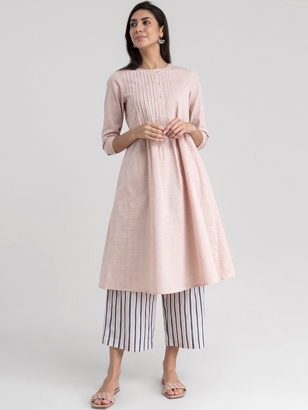

Pink Fort Women Pink Striped Gotta Patti Khadi Kurta