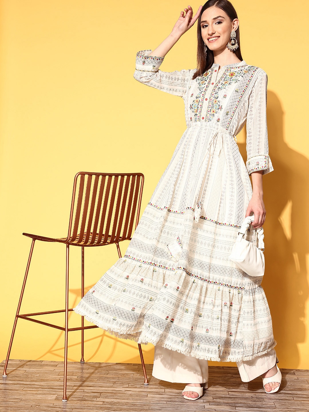 

ZOLA Women Off-White Cotton Swirling Volume Kurta