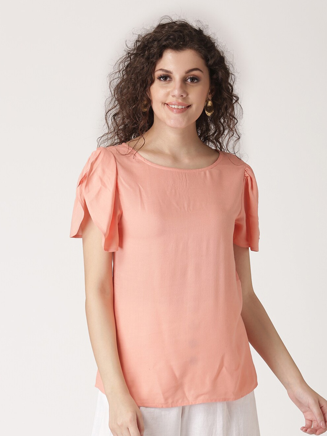 

DressBerry Peach-Coloured & coral cloud Extended Sleeves Top