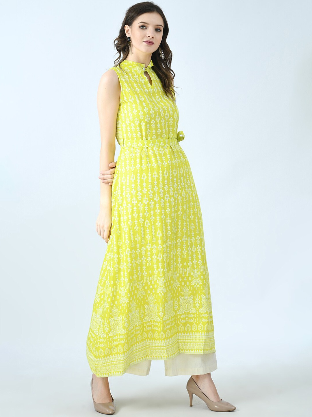 

KALINI Women Yellow Geometric Striped Keyhole Neck Anarkali Kurta