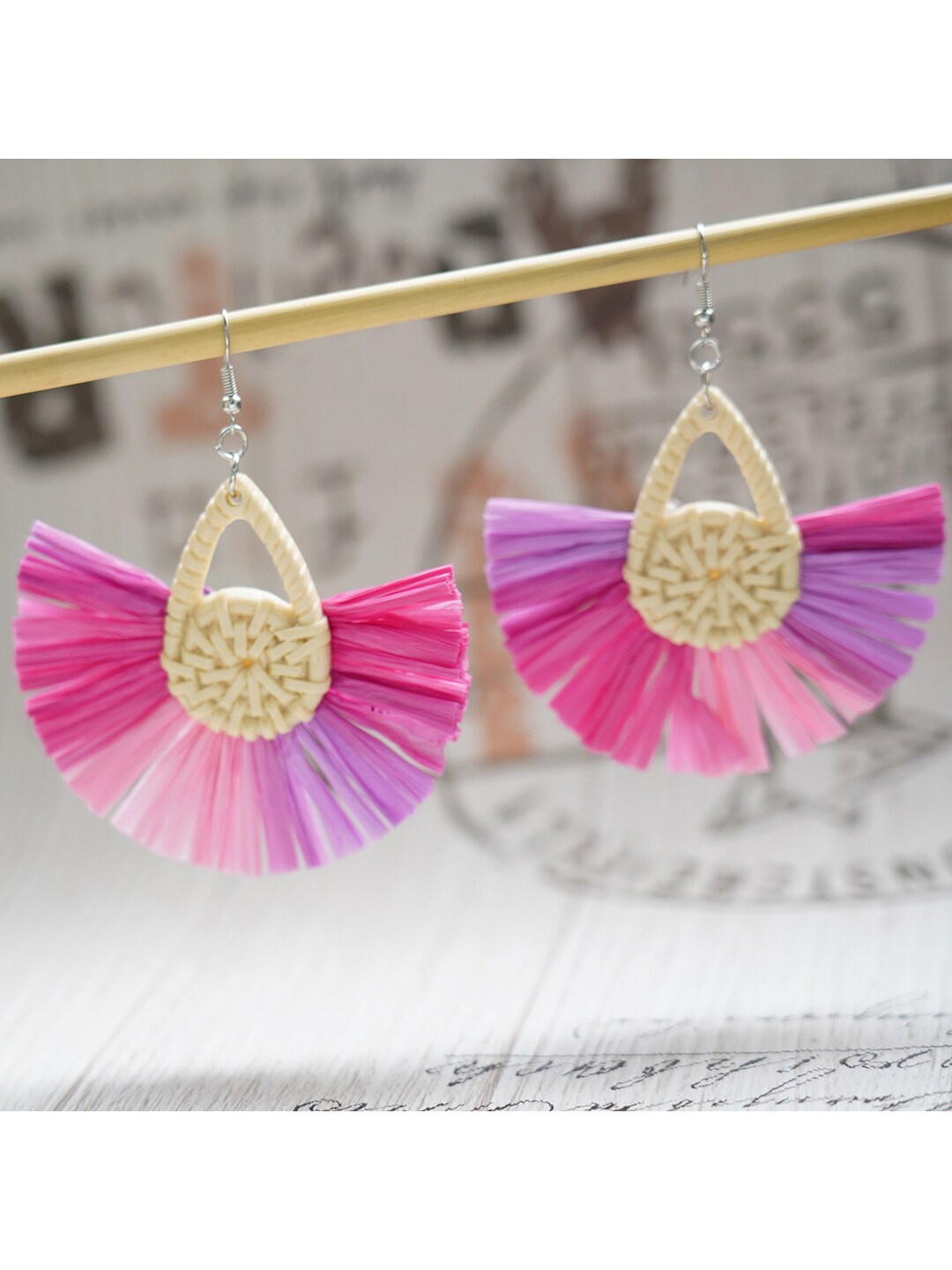 

MIZORRI Pink Contemporary Drop Earrings