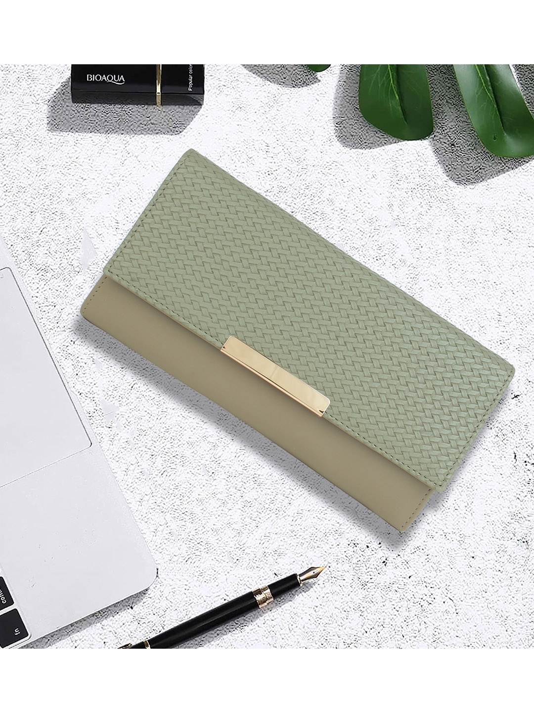 

Bag Pepper Women Olive Green Woven Design Envelope Wallet