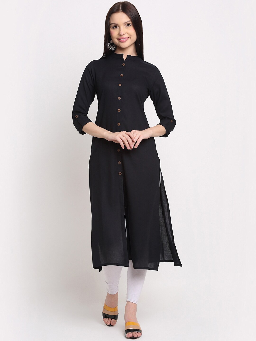 

DORIYA Women Black Embellished Thread Work Pathani Kurta