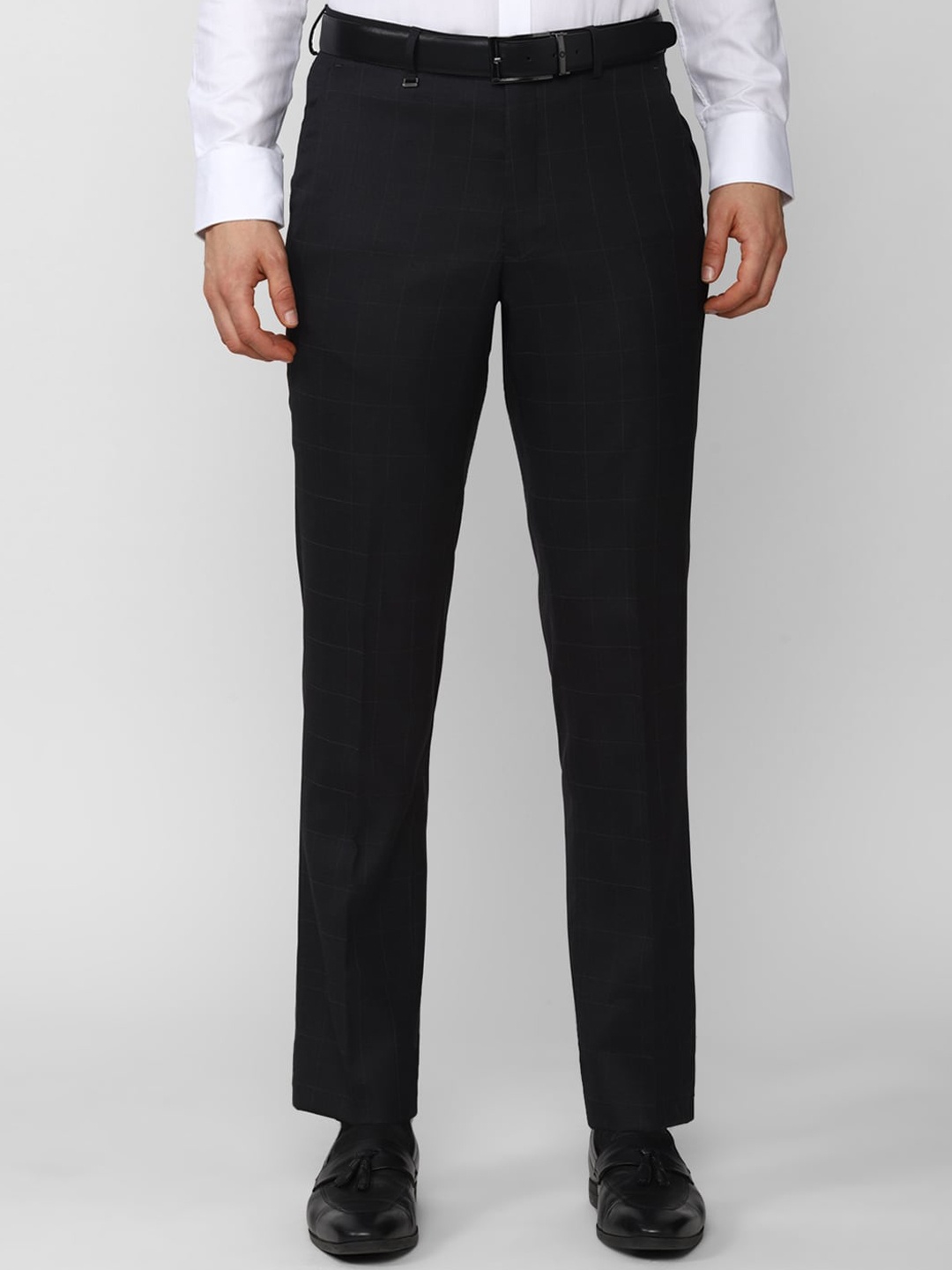 

Van Heusen Men Black Textured Trousers
