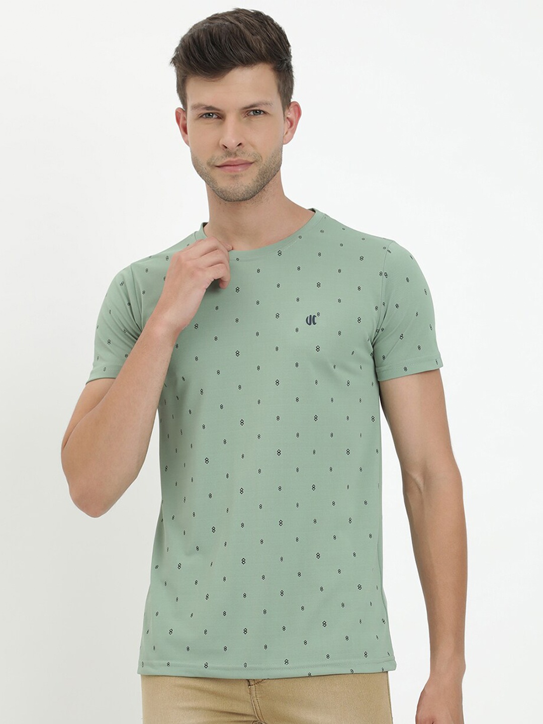 

V2 Value & Variety Men Green & frosty green Printed T-shirt