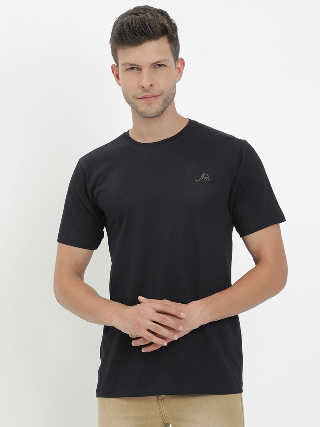 

V2 Value & Variety Men Navy Blue Applique T-shirt