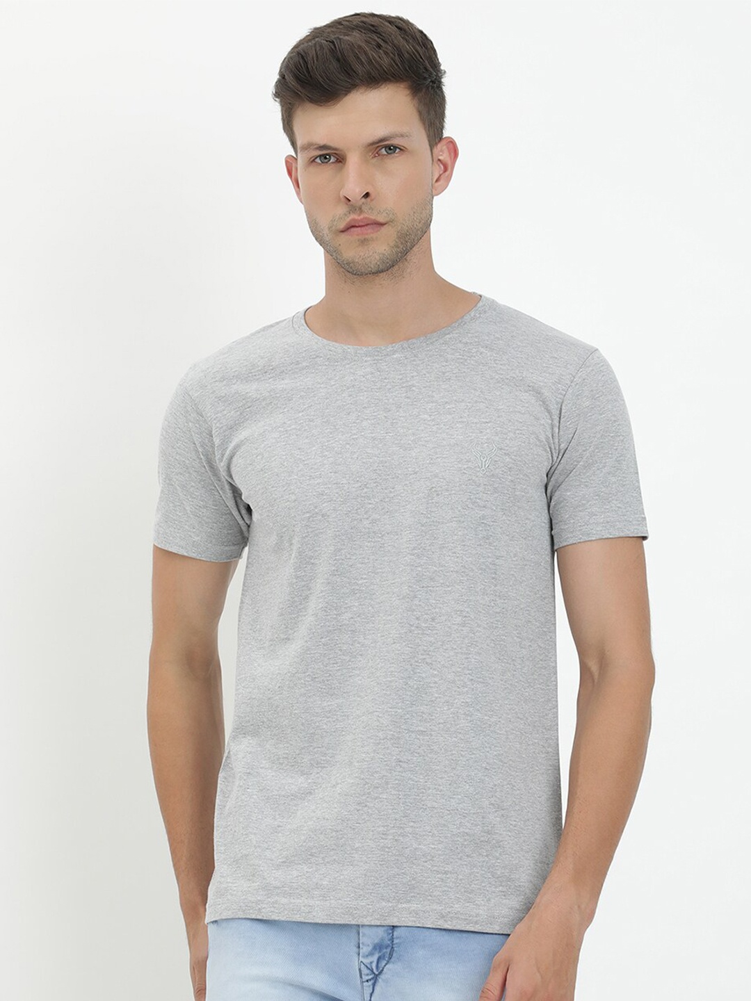 

V2 Value & Variety Men Grey T-shirt