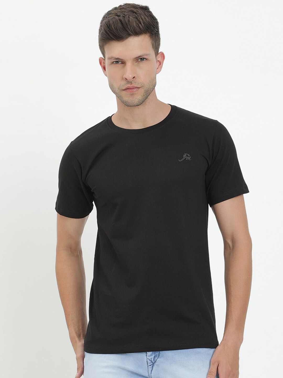 

V2 Value & Variety Men Black & caviar T-shirt