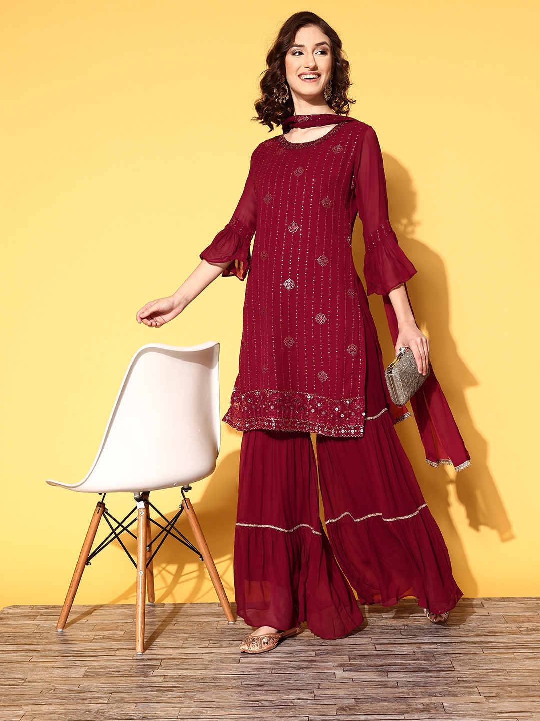 

ZOLA Women Ethnic Motifs Poly Georgette Veere Di Wedding Kurta Set, Maroon