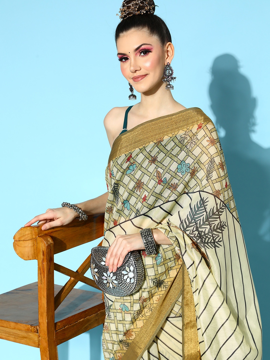 

Ahalyaa Floral Saree with Solid border, Olive