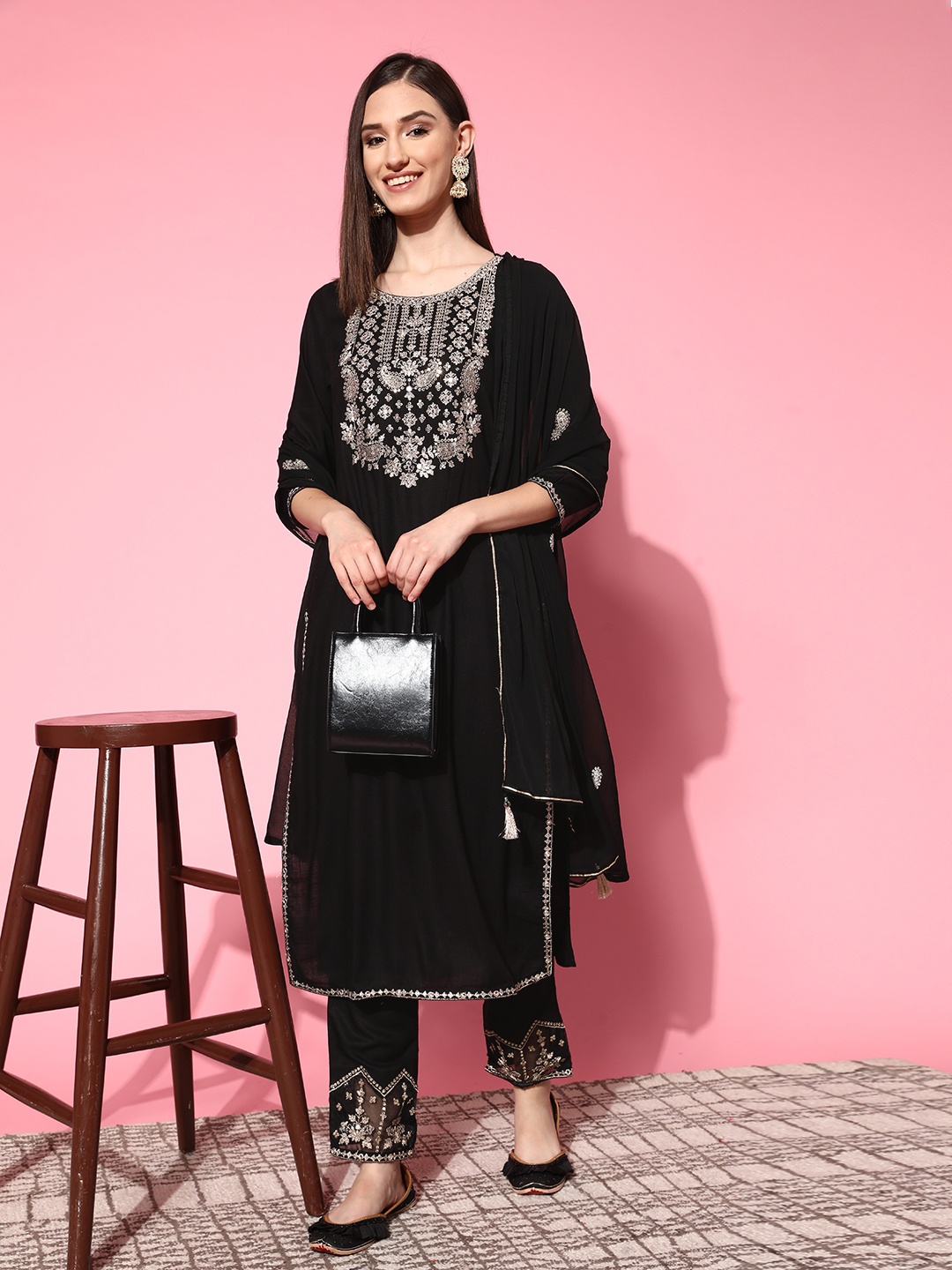 

ZOLA Ethnic Motifs Kurta Set with Dupatta, Black