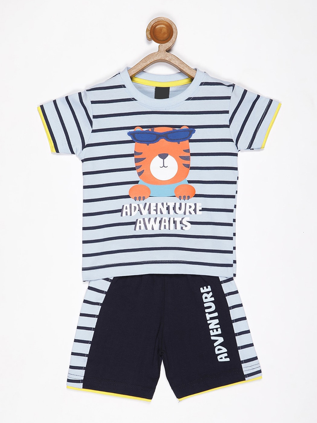 

V2 Value & Variety Boys Blue & White Printed Cotton Clothing Set