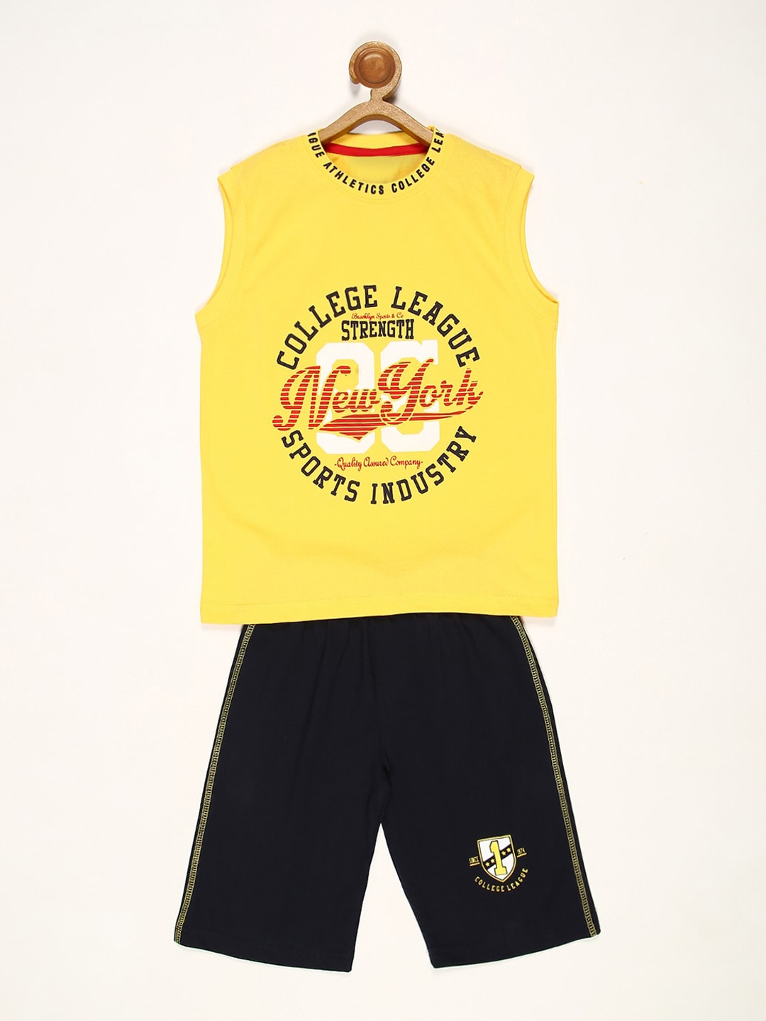 

V2 Value & Variety Boys Yellow & Black Printed Cotton Clothing Set
