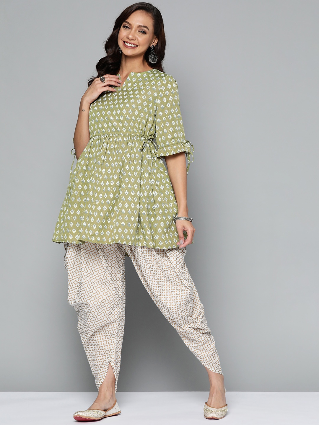 

HERE&NOW Women Green Ethnic Motifs Printed Kurti with Dhoti Pants