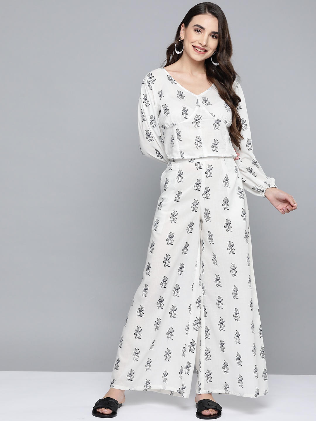 

HERE&NOW Women White & Navy Blue Printed Top & Palazzos