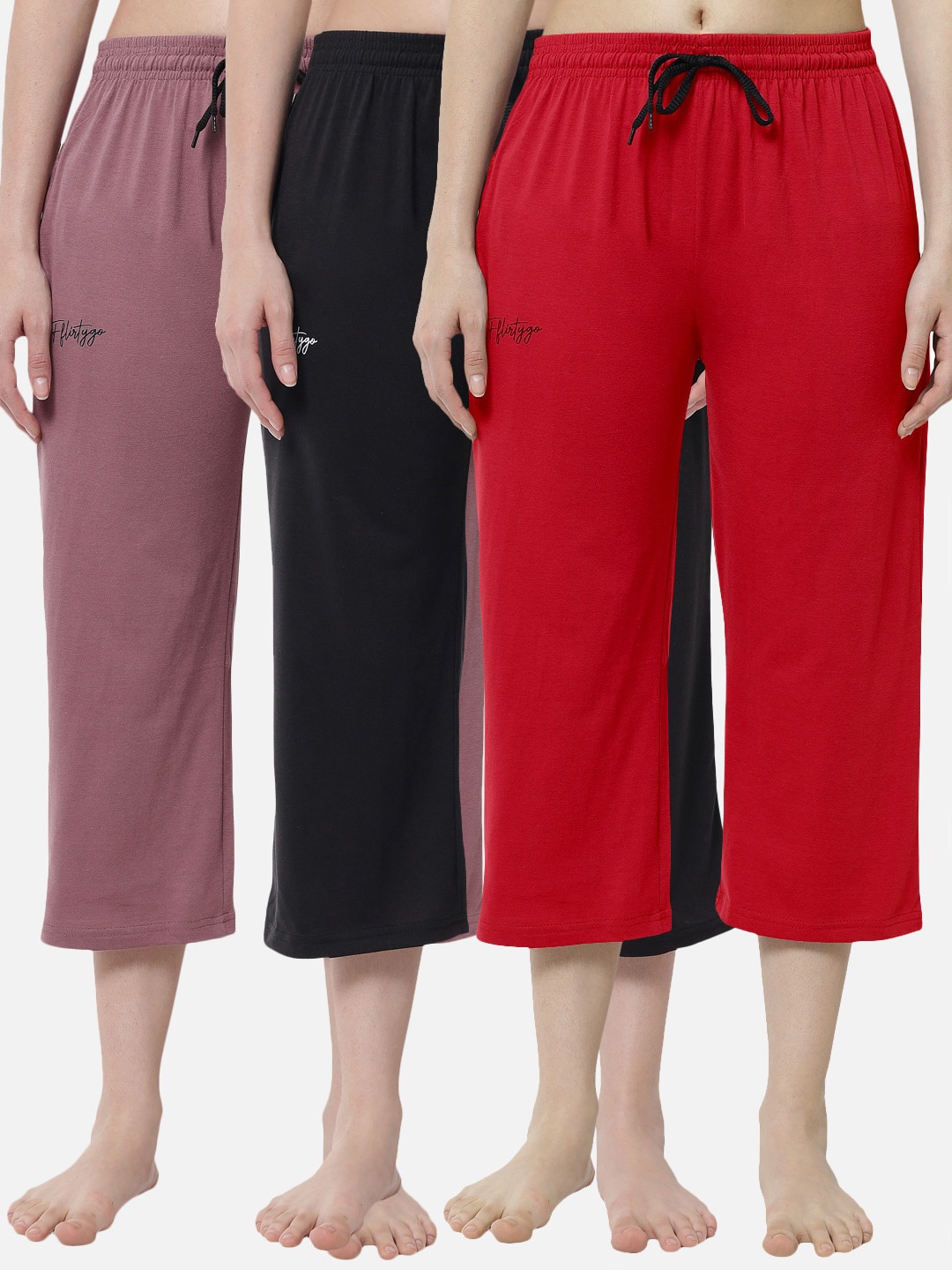 

FFLIRTYGO Women Black & Lavender Set of 3 Solid Cotton Capris