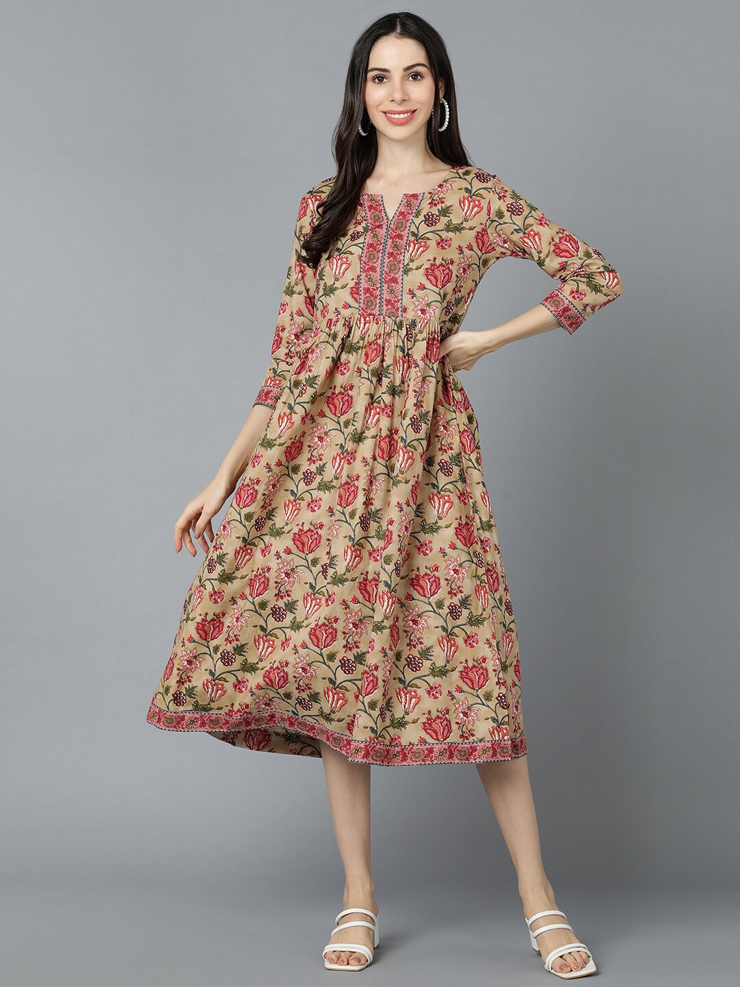 

AHIKA Women Brown Floral Printed Mirror Work Anarkali Kurta