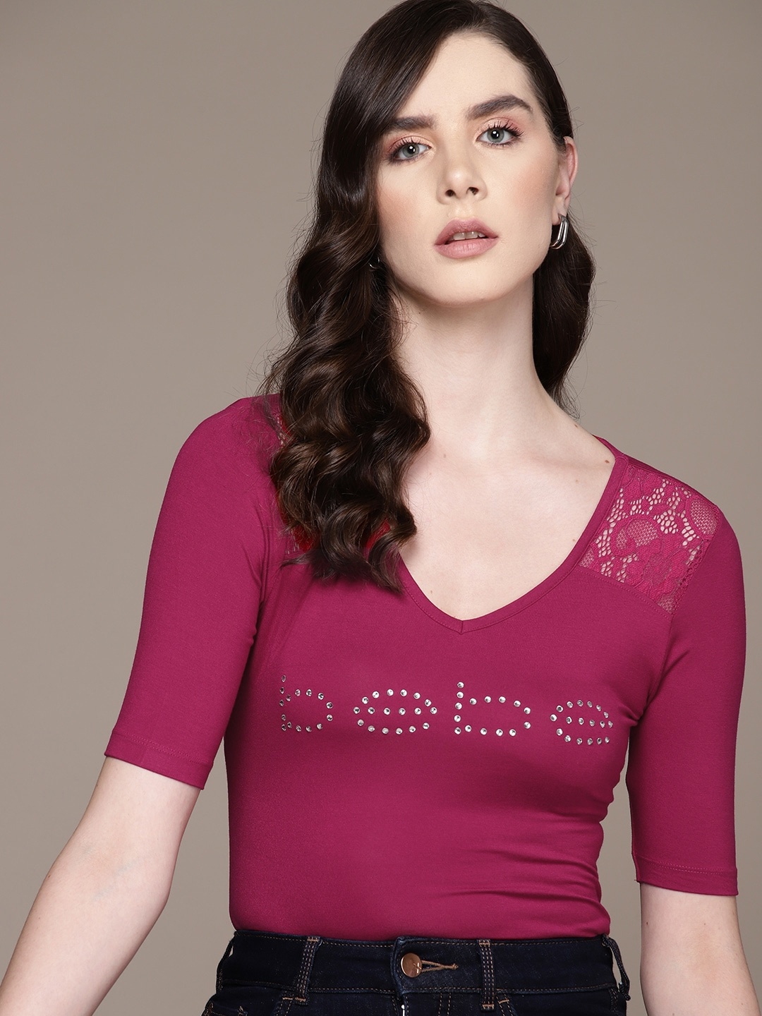 

bebe Season Staples Brand Logo Embellished Fitted Top, Magenta