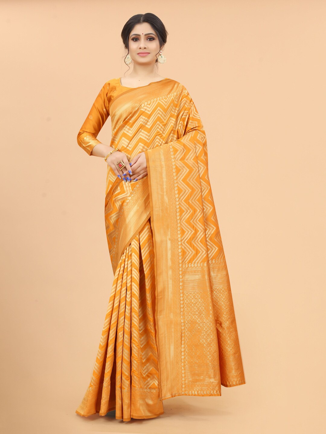 

INDI AVTAAR Gold-Toned & Yellow Woven Design Zari Silk Cotton Fusion Banarasi Saree