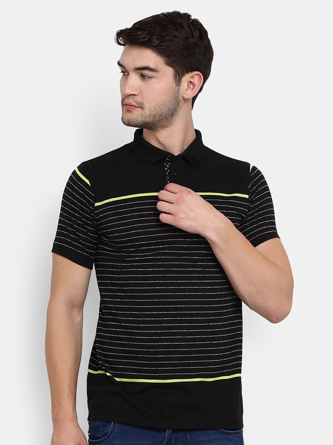 

V-Mart Men Black Striped Mandarin Collar T-shirt