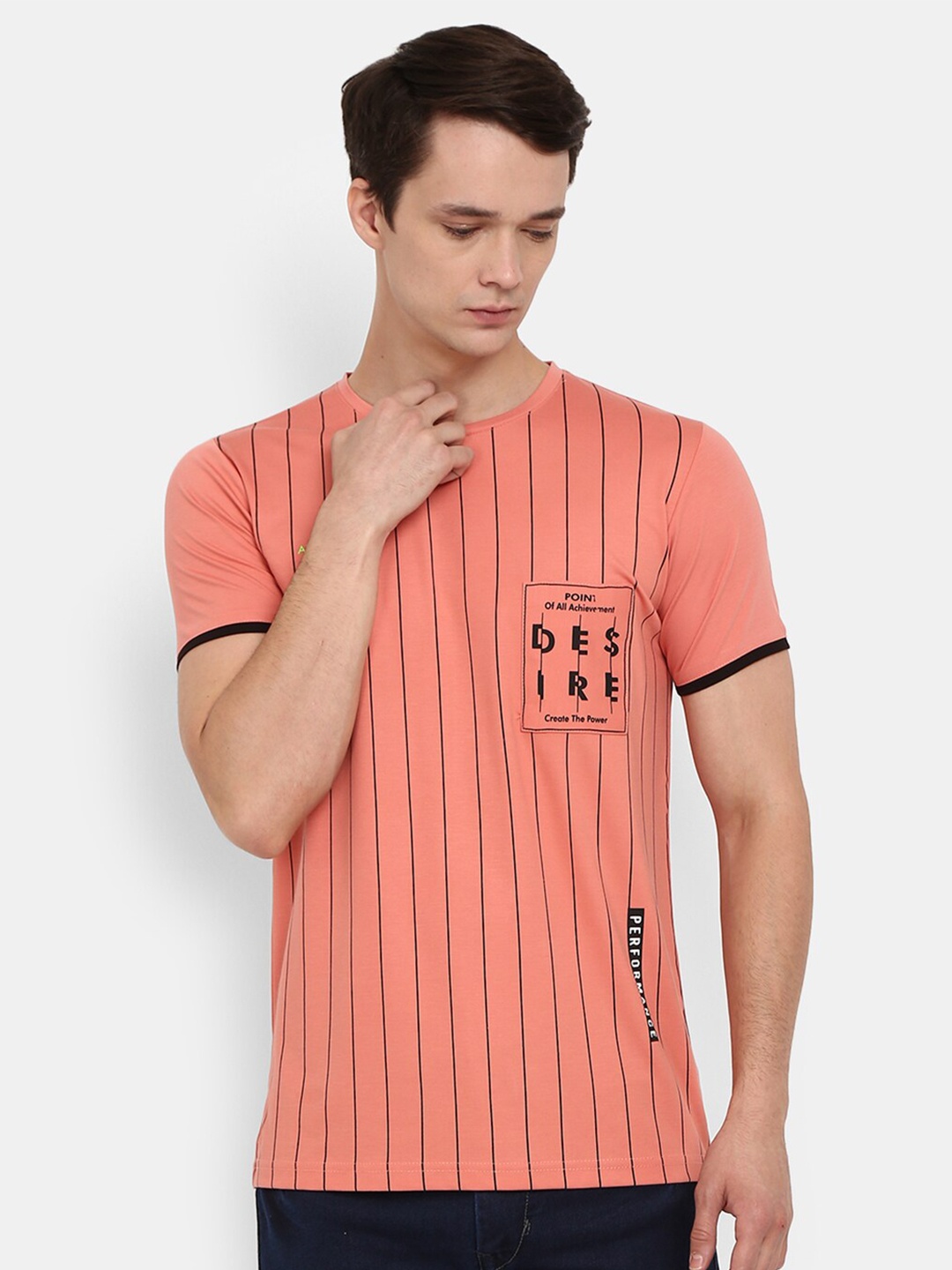 

V-Mart Men Peach-Coloured Striped Slim Fit T-shirt