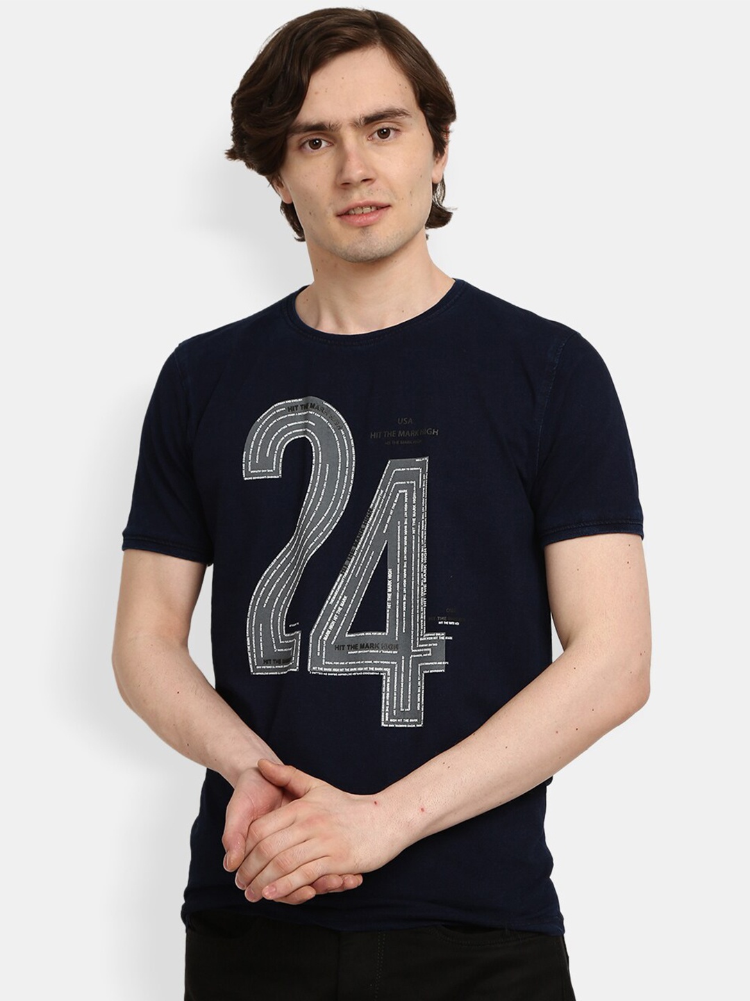 

V-Mart Men Blue & french middle red purple Printed Slim Fit T-shirt