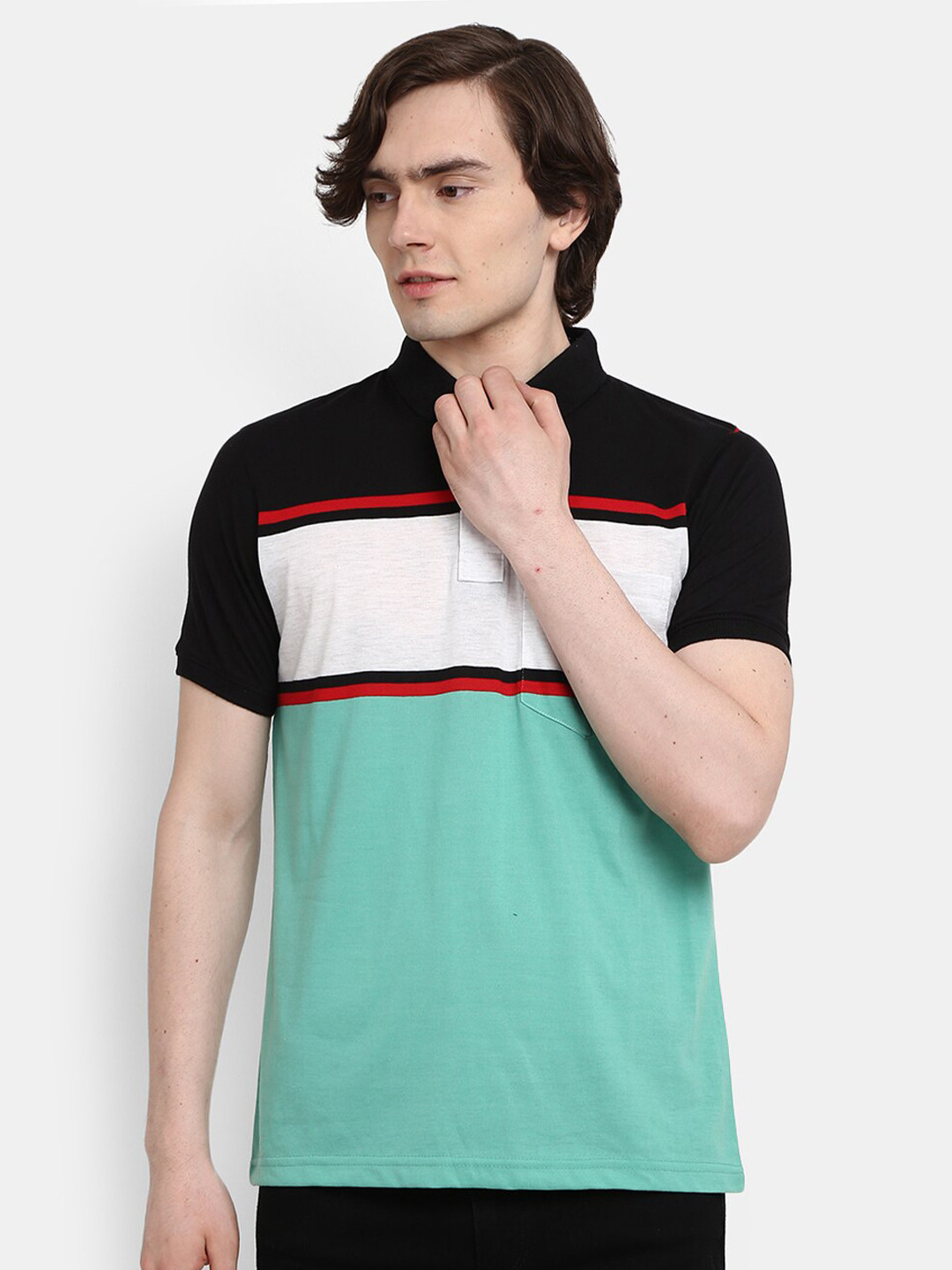 

V-Mart Men Green Polo Collar T-shirt