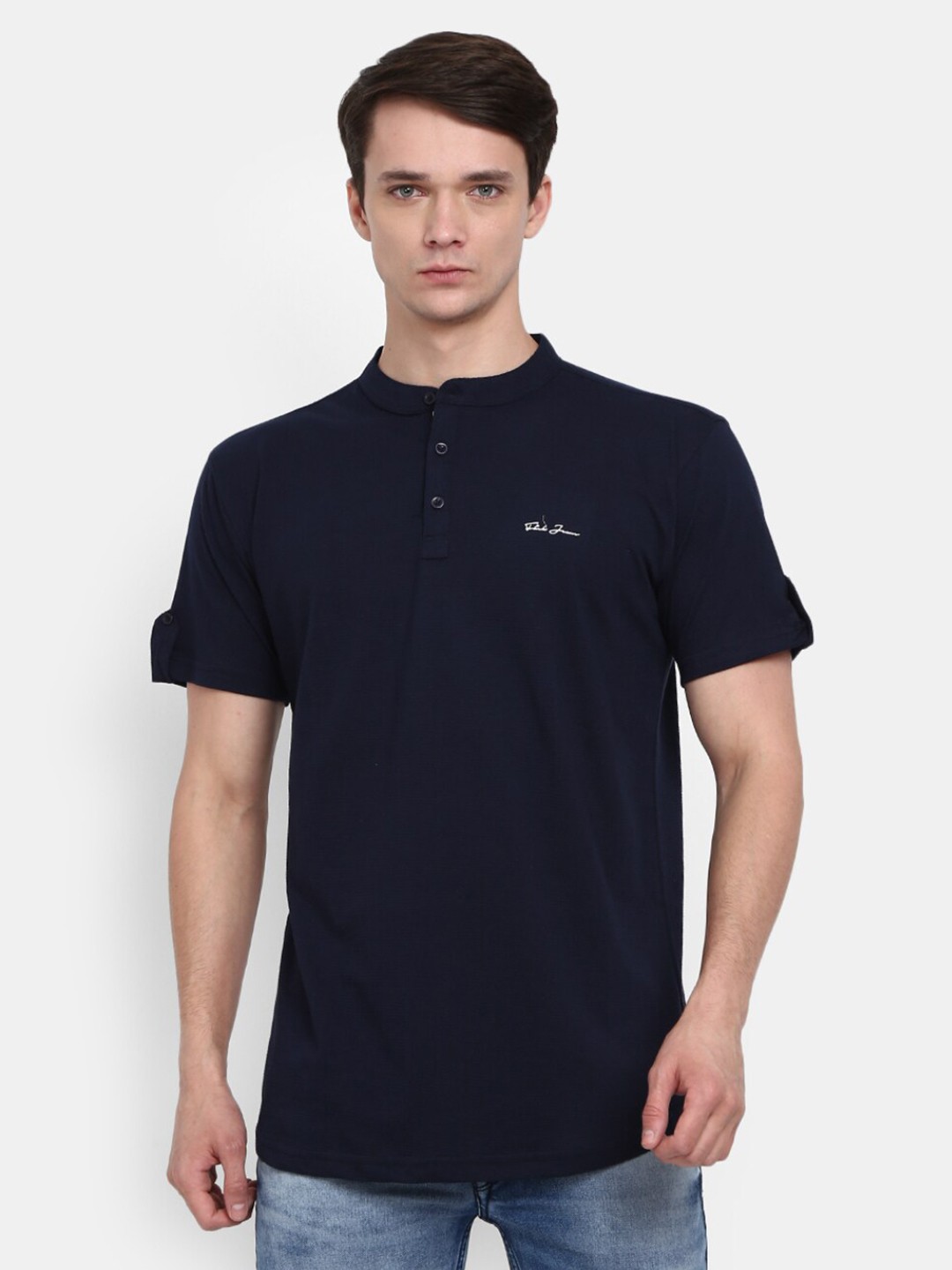 

V-Mart Men Navy Blue Mandarin Collar Slim Fit T-shirt