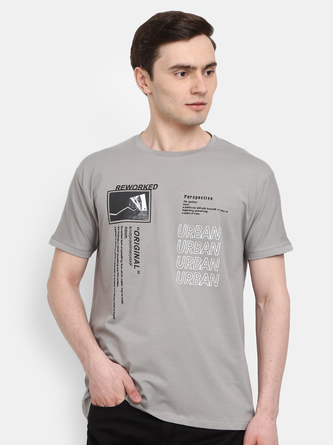 

V-Mart Men Grey Typography Printed T-shirt