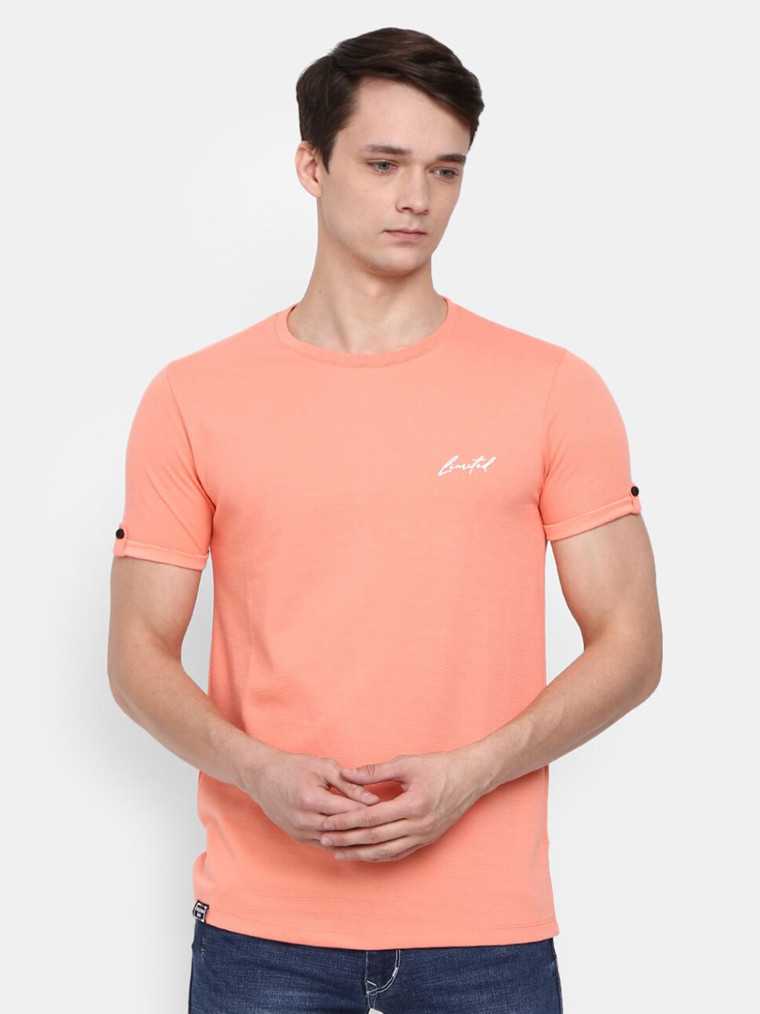 

V-Mart Men Peach-Coloured Slim Fit T-shirt
