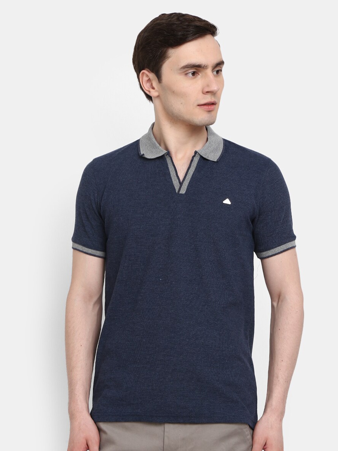 

V-Mart Men Blue Polo Collar Slim Fit T-shirt