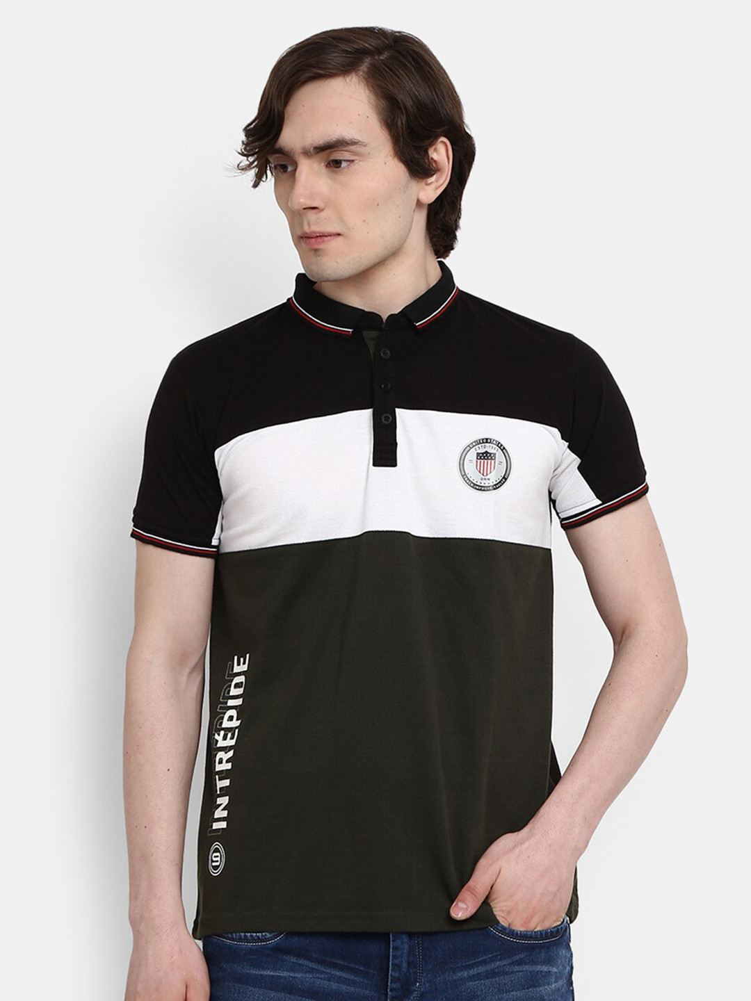 

V-Mart Men Olive Green Colourblocked Mandarin Collar Monochrome Applique Slim Fit T-shirt