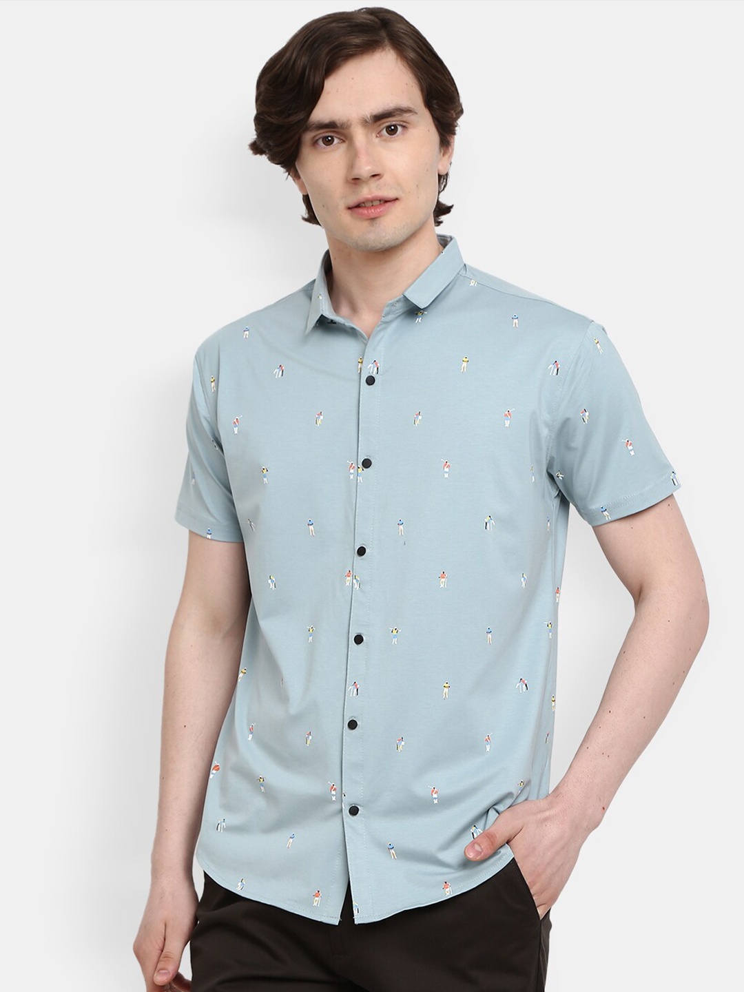 

V-Mart Men Blue & ice flow Printed Mandarin Collar Slim Fit T-shirt