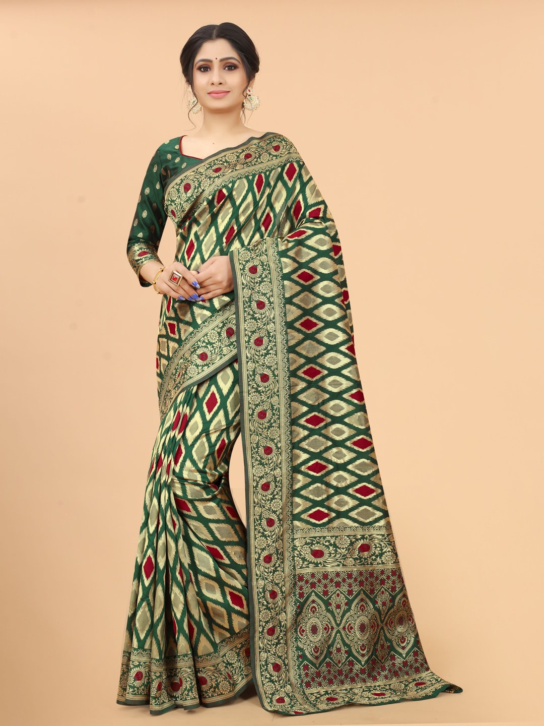 

INDI AVTAAR Green & Red Woven Design Zari Silk Cotton Fusion Banarasi Saree