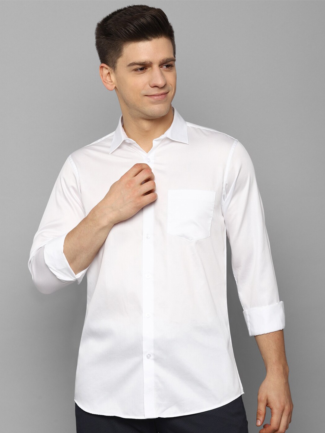 

Allen Solly Men White Slim Fit Casual Shirt