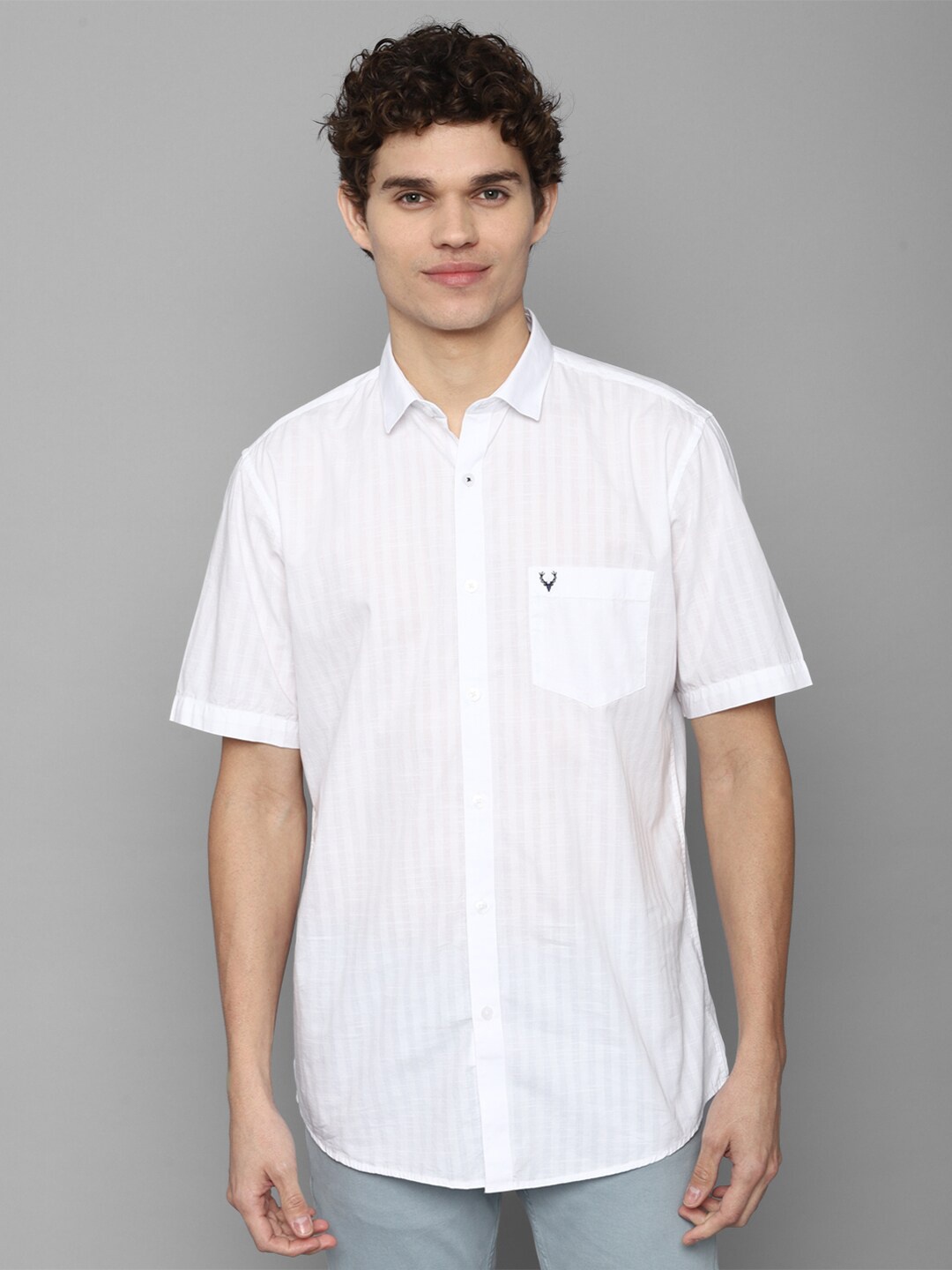 

Allen Solly Men White Slim Fit Striped Casual Shirt