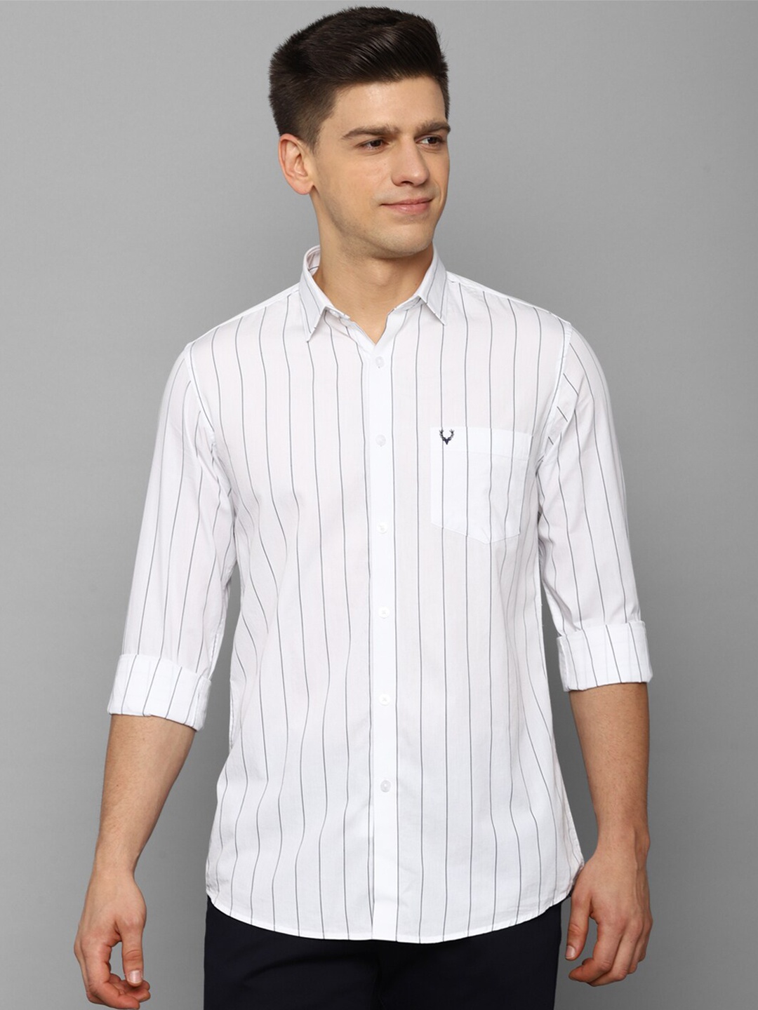 

Allen Solly Men White Slim Fit Striped Casual Shirt